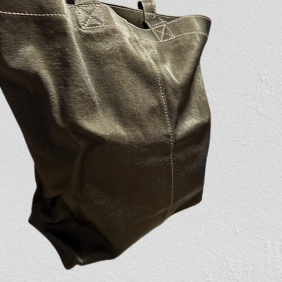 Consuela Grab n' Go Basic Zack Bag - boutique - nwt 4186 - Picture 8 of 9